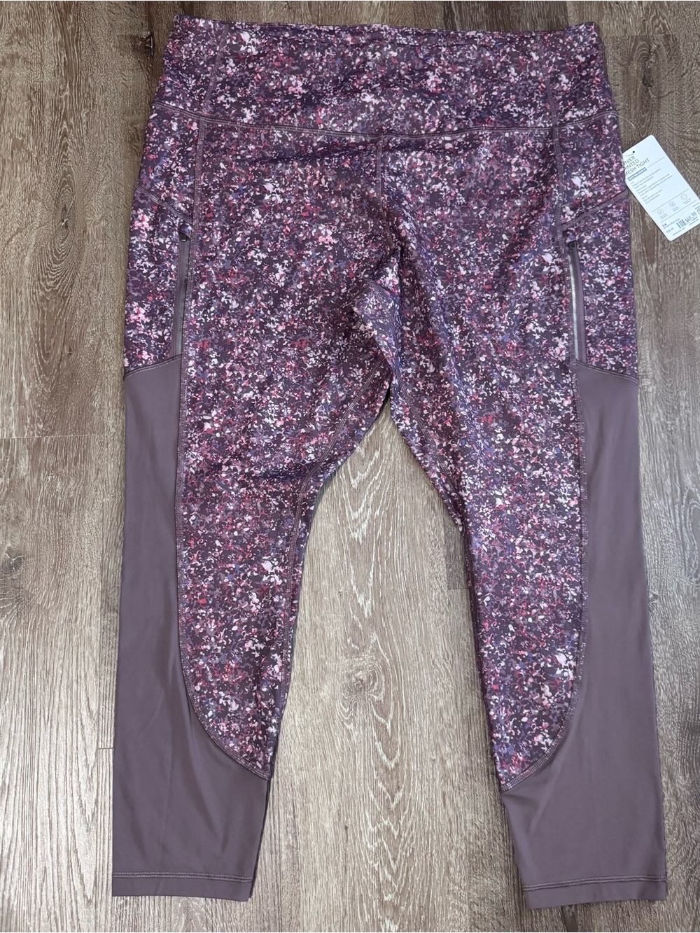 Athleta Rainier Printed Mesh Tights - Picture 6 of 11